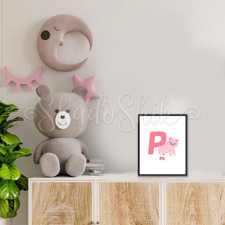 تابلو اتاق کودک فانتزی طرح خوک حرف رنگی P رومیزی